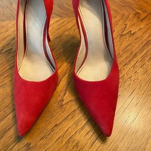 Suede Red Stilleto Heels by Guess Brand New size 8